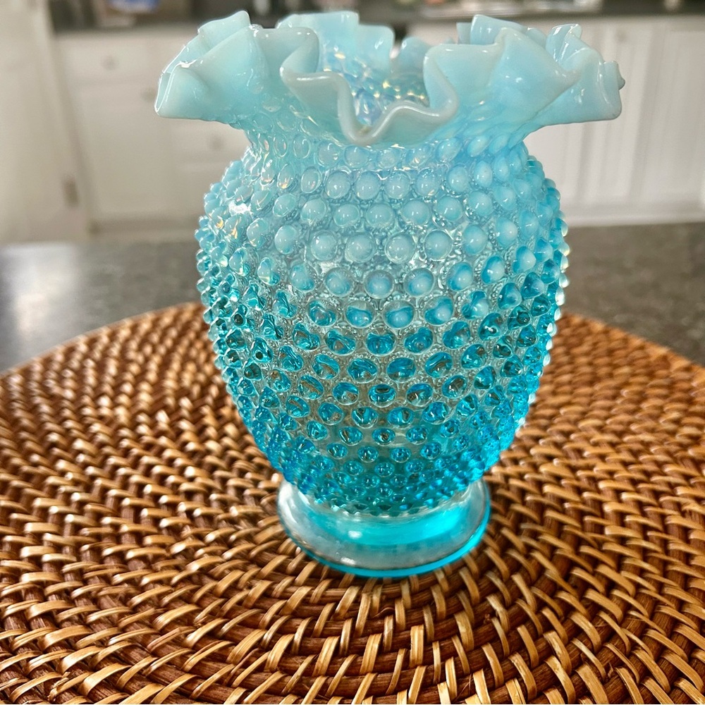 Vintage Fenton  Blue Hobnail Vase